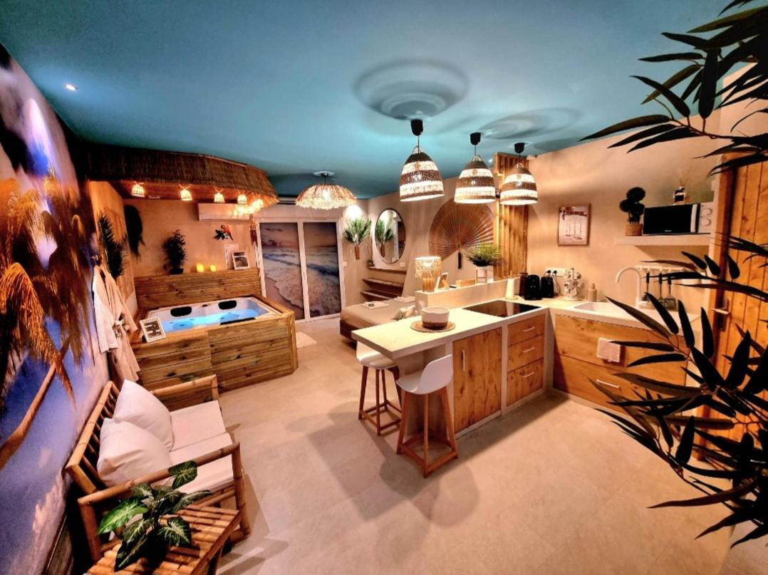 Les Spas De La Mer, Appart&Spa Aloha, 100M De La Plage, Plein Coeur Du Grau 르그로뒤후아 외부 사진